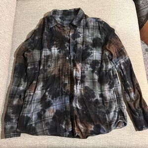 Plaid tye dye Button-Up Shirt in Black and Brown